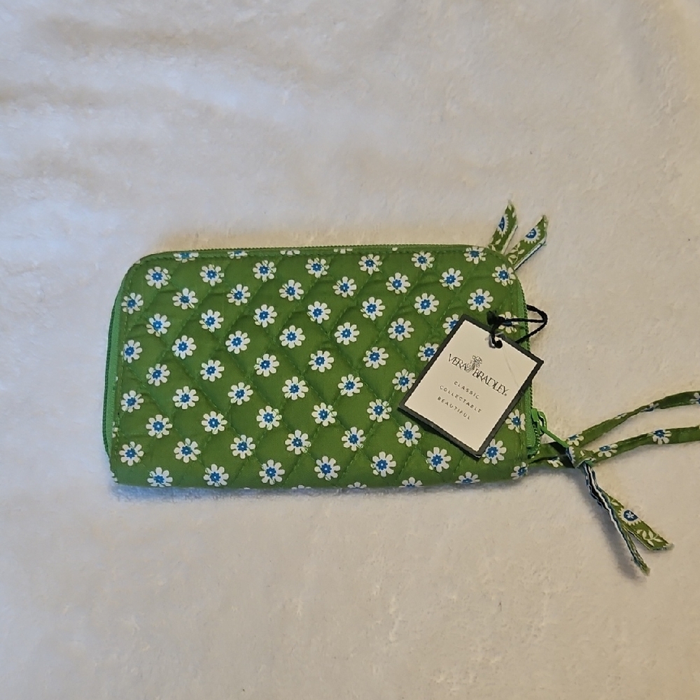 Vera Bradley Green Floral Wallet